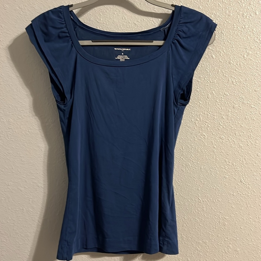 Banana Republic Top Bundle - Picture 6 of 8